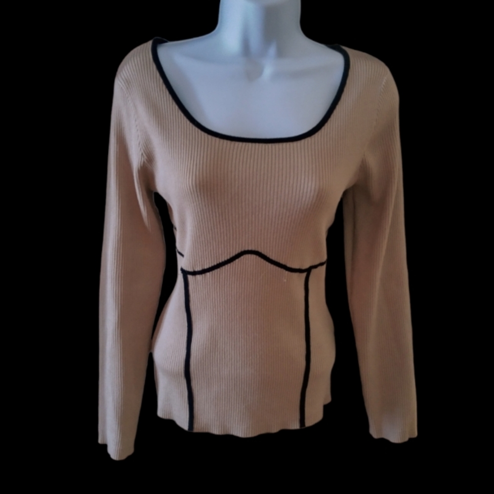 Black and Tan Top